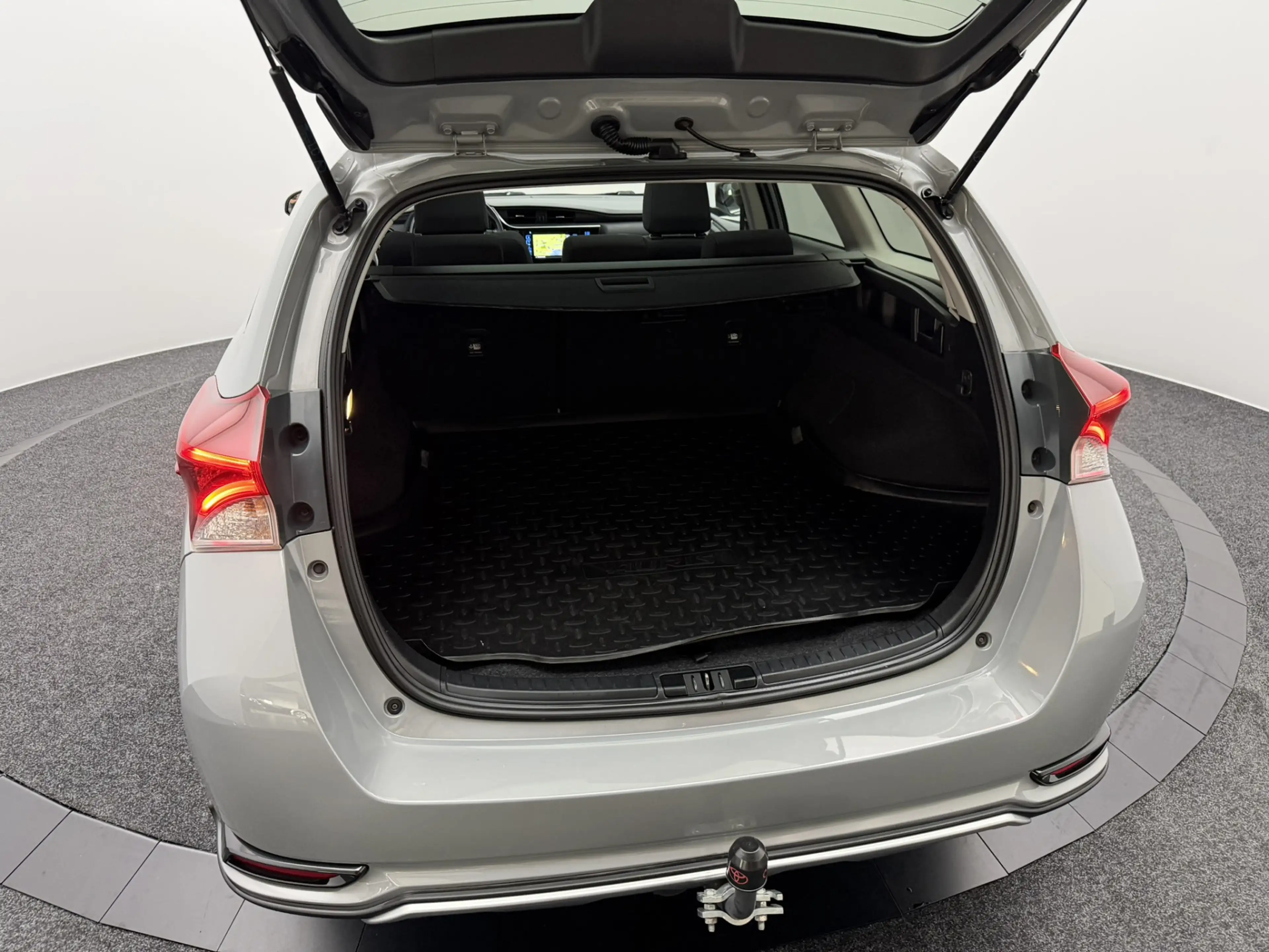 Toyota Auris 1.8 Hybrid Comfort | Fabrieksgarantie | Panoramada — photo 30