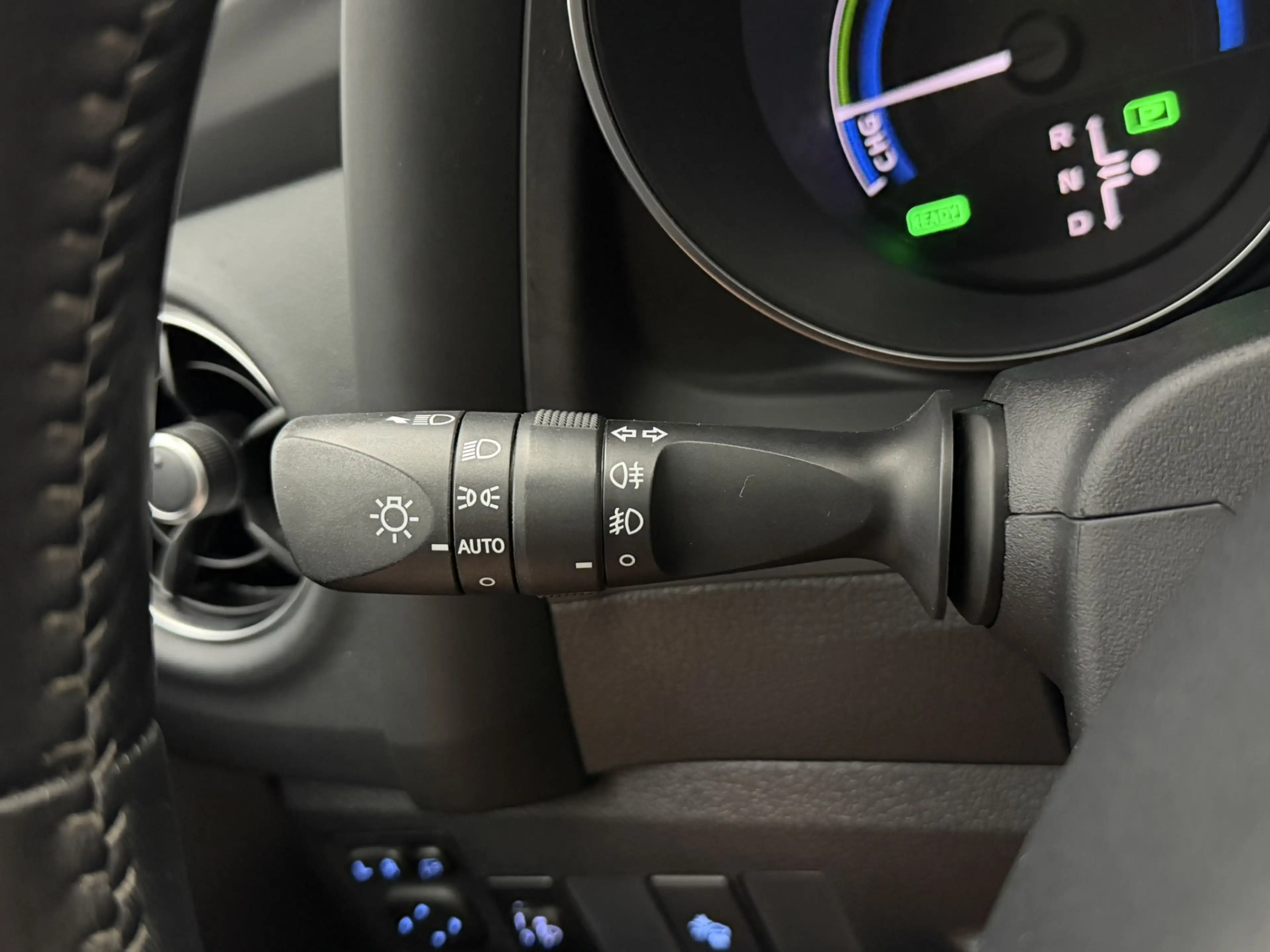 Toyota Auris 1.8 Hybrid Comfort | Fabrieksgarantie | Panoramada — photo 17