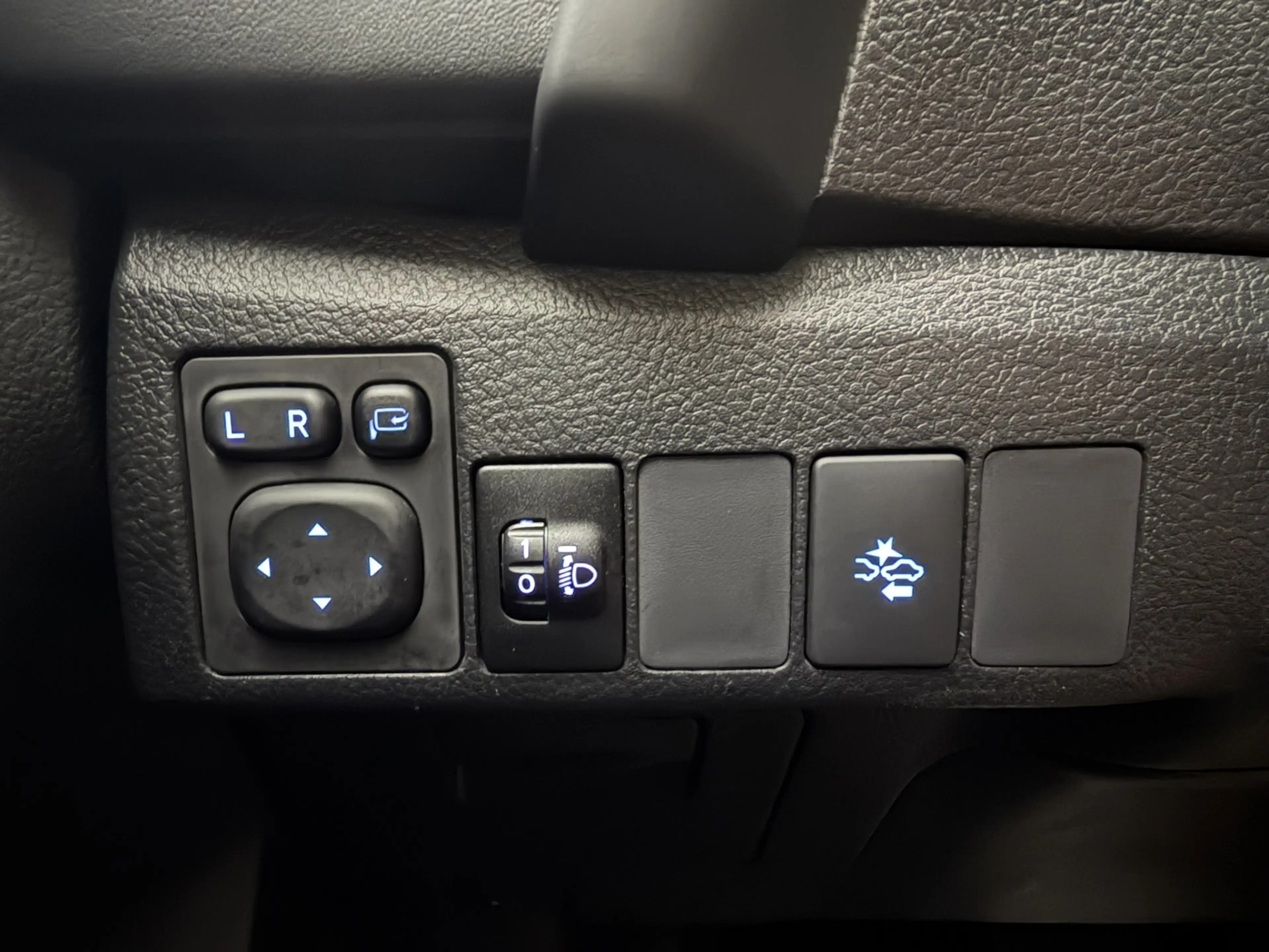 Toyota Auris 1.8 Hybrid Comfort | Fabrieksgarantie | Panoramada — photo 25
