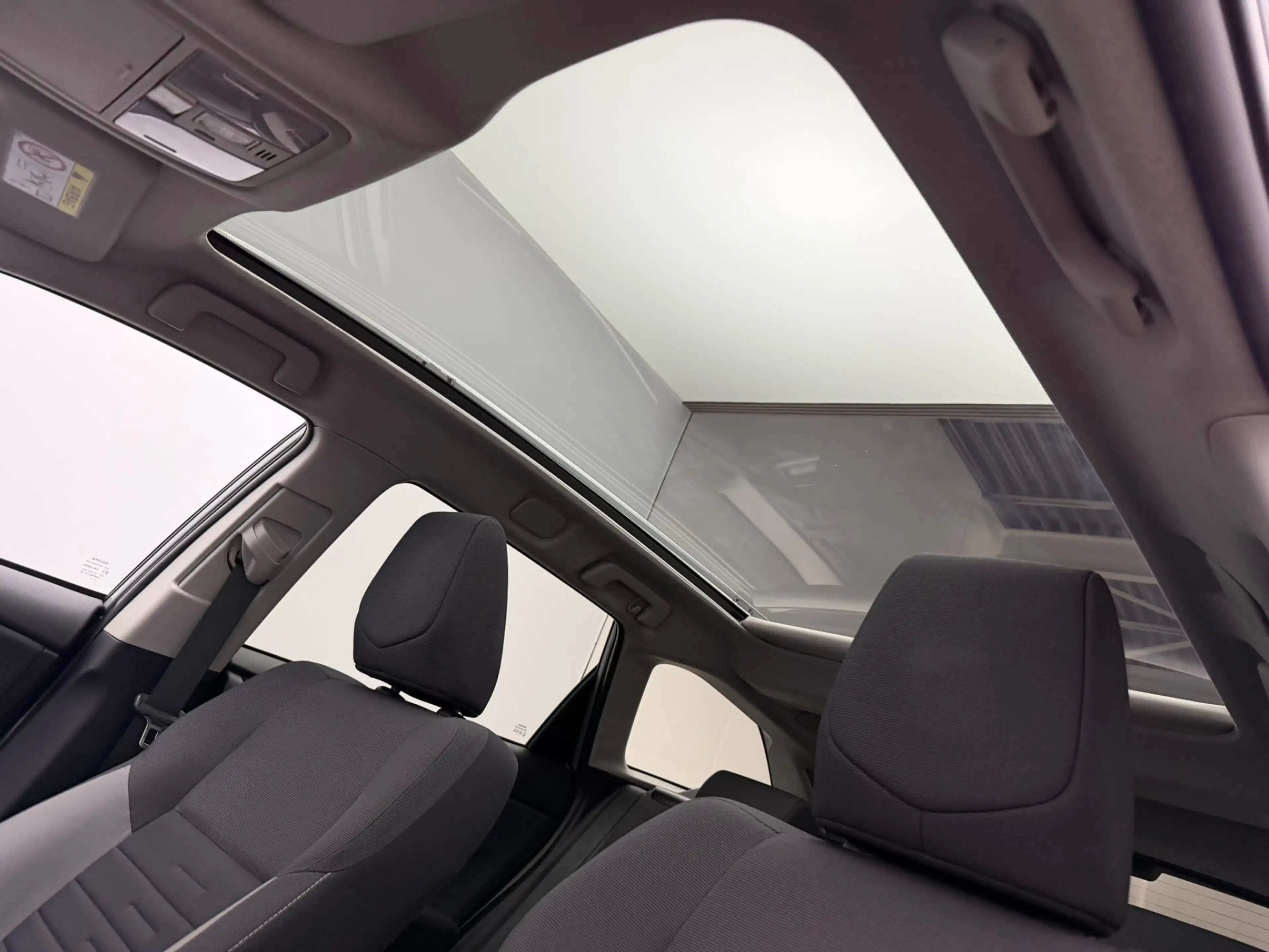 Toyota Auris 1.8 Hybrid Comfort | Fabrieksgarantie | Panoramada — photo 3