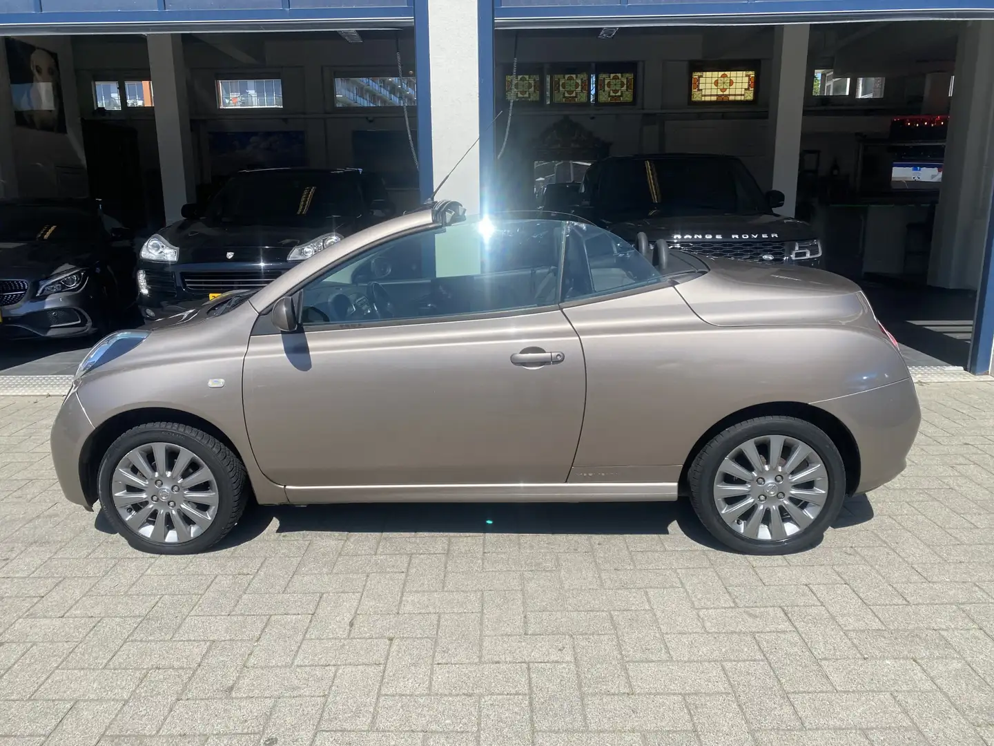 Nissan Micra C+C 1.4 Tekna PANORAMA/NIEUWE APK/CLIMA Braun - 2