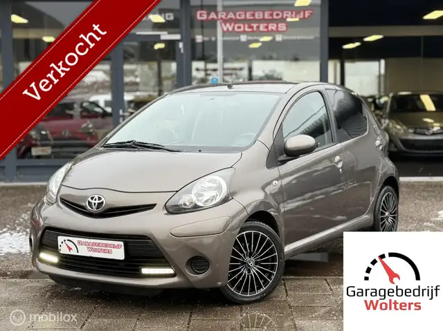 Toyota Aygo 1.0 VVT-i Aspiration AIRCO 5DRS ELEC-PAKKET LMV