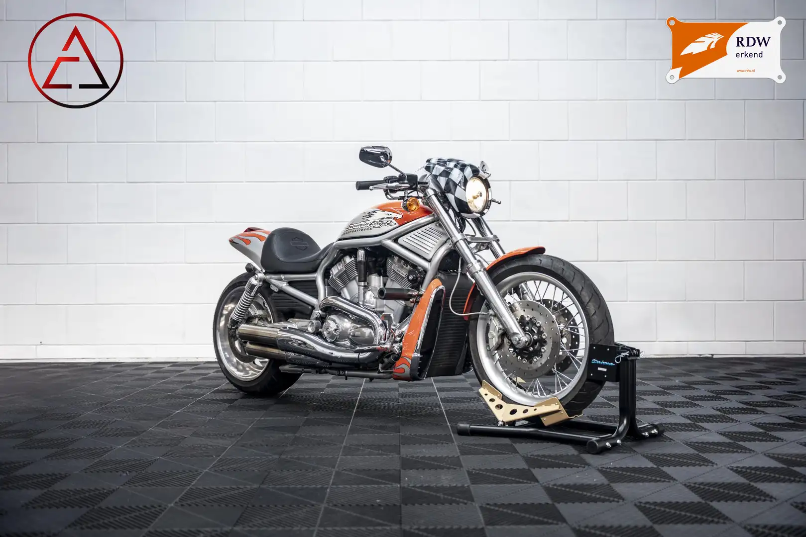 Harley-Davidson Night Rod VRSCDX Special - 1