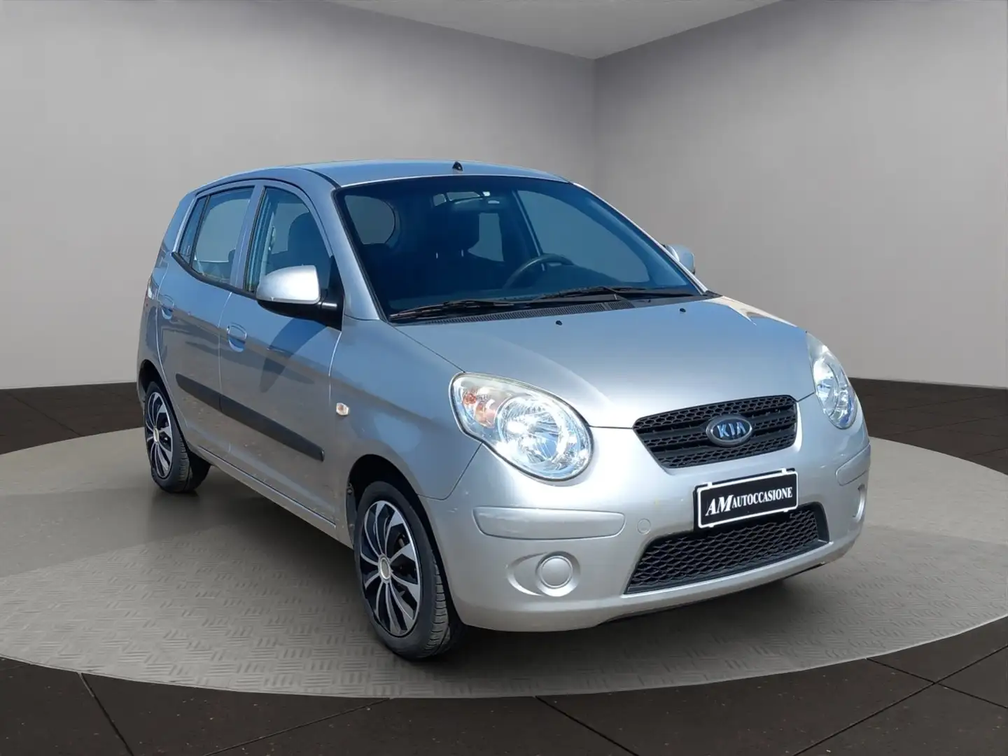 Kia Picanto 1.0 L Gris - 1