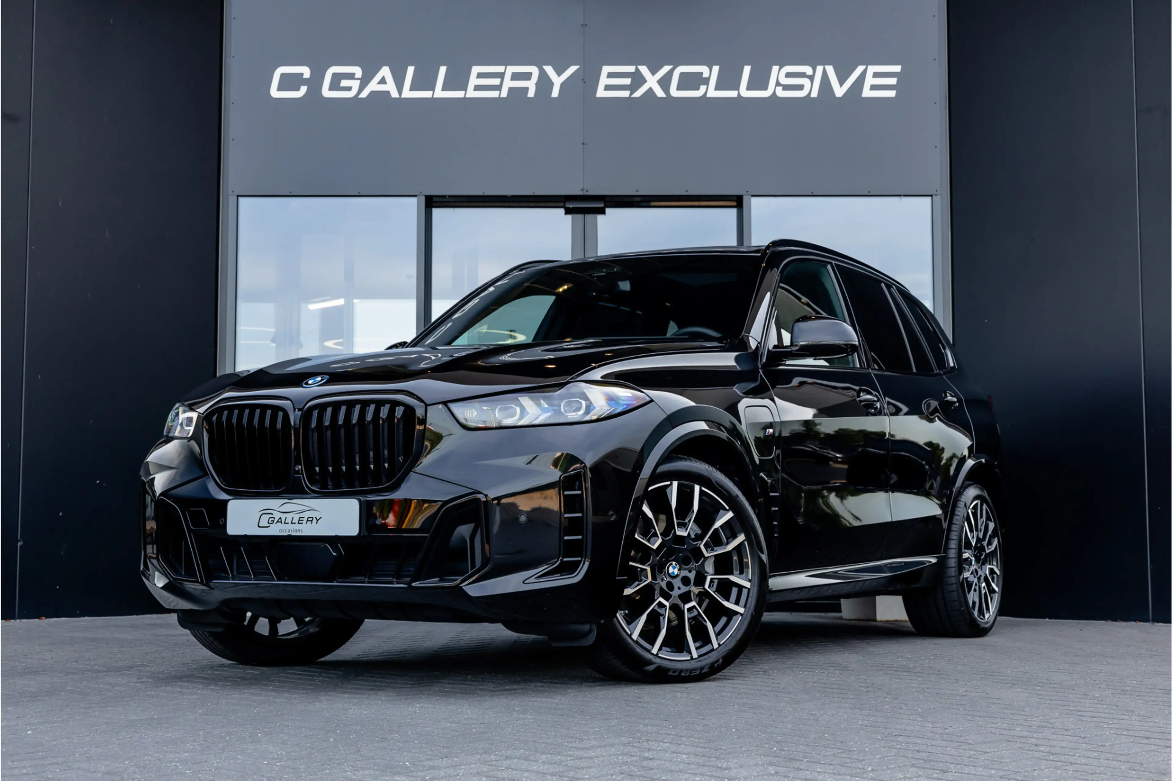BMW X5 xDrive50e - M Sport | Panorama | H&K | Elek. Trekh — photo 3