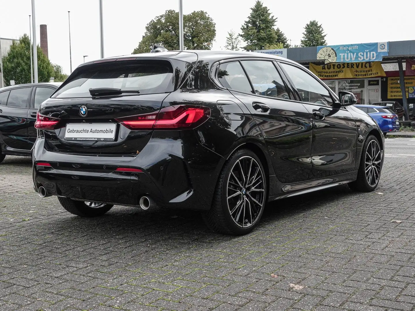BMW 120 i M Sport NAVI LED Sound Syst. PDC V+H DAB Nero - 2