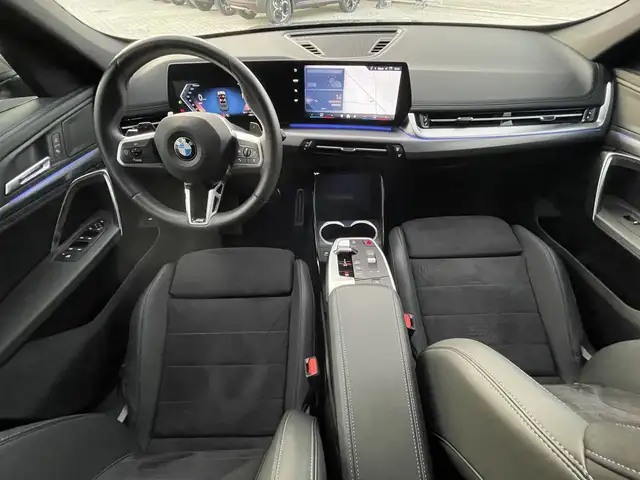 BMW X1 view 9