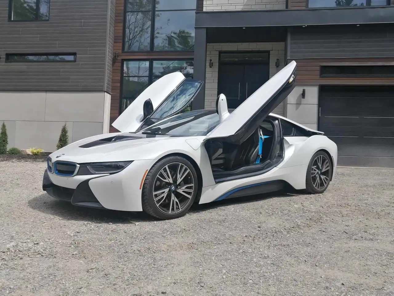 2015 BMW i8