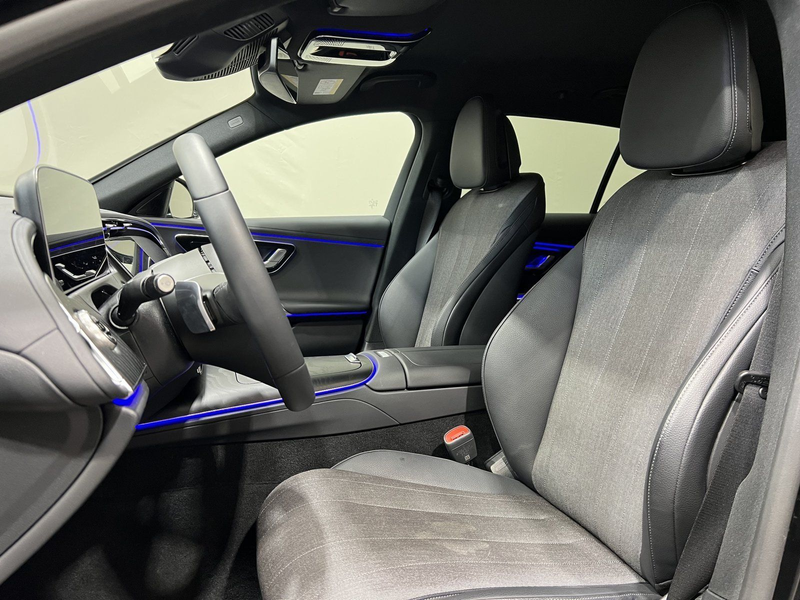 Mercedes-Benz E 300 de 4M AVANTGARDE Advanced Plus Memory+360° — photo 13
