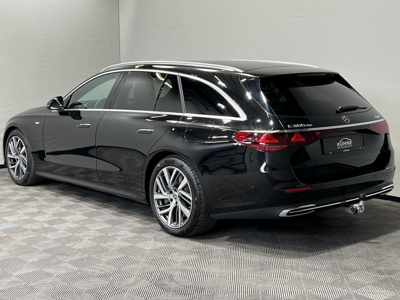 Mercedes-Benz E 300 de 4M AVANTGARDE Advanced Plus Memory+360° — photo 6