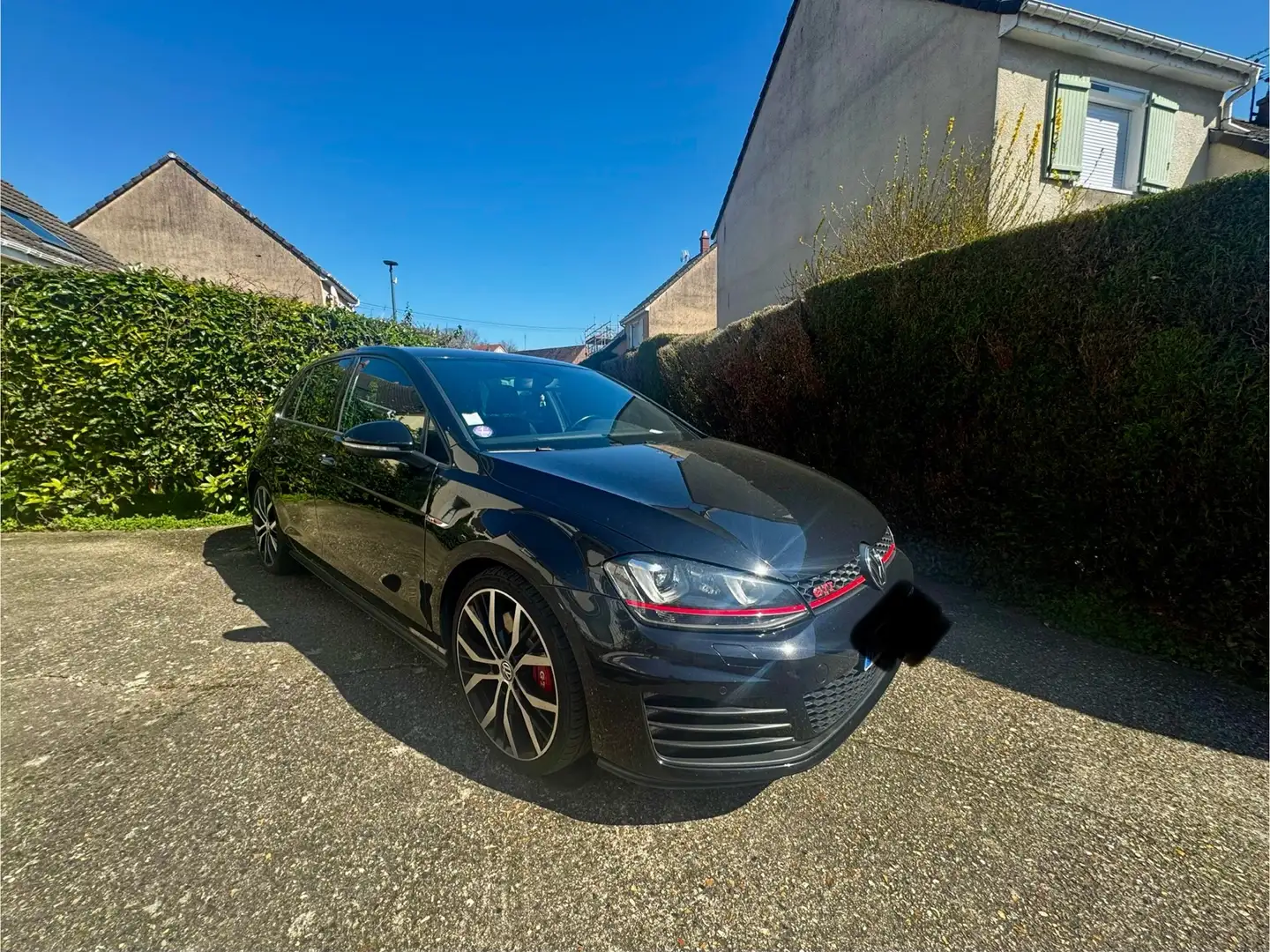 Volkswagen Golf GTI 2.0 TSI 230 BlueMotion Technology Performance - 1