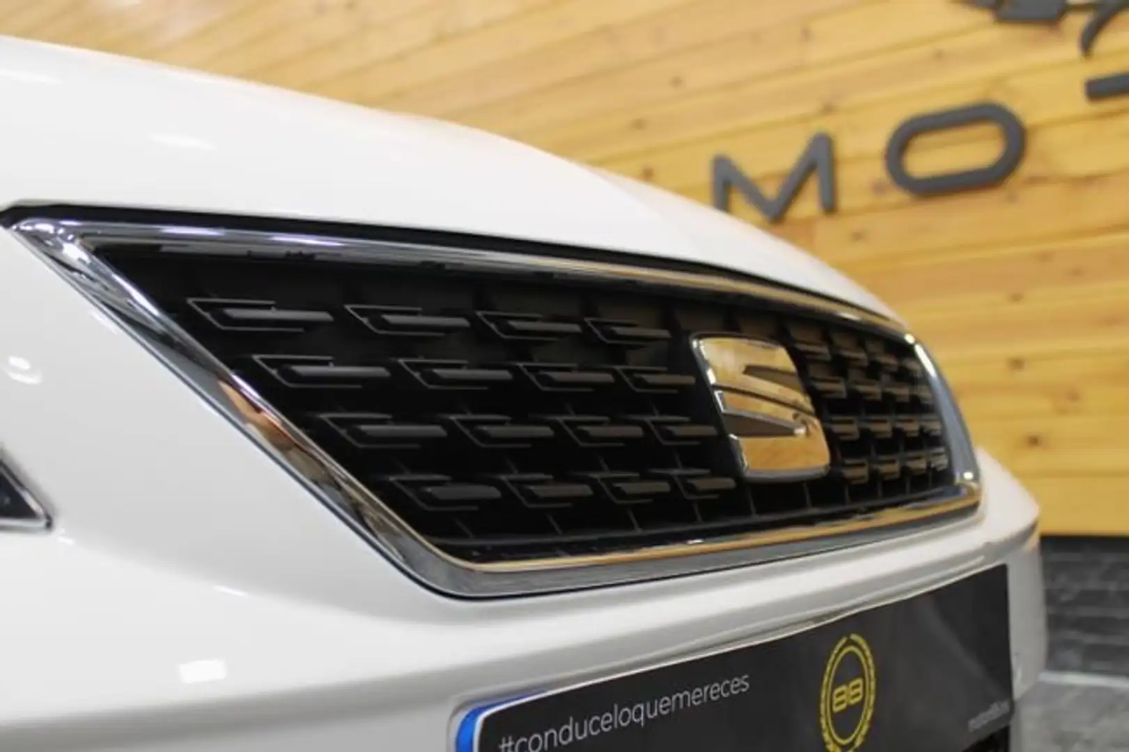 SEAT Leon ST 1.5 TGI GNC S&S Style 130 Blanc - 2