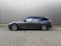 BMW 328 3-serie Touring 328i High Executive M-Sport Grau - thumbnail 2