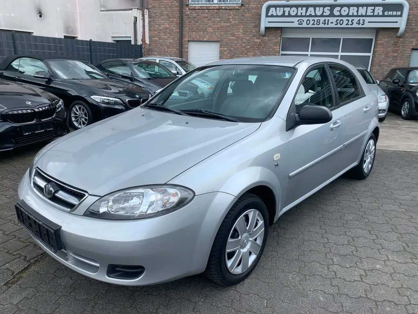 Chevrolet Lacetti SE 1.4 Silber - 1