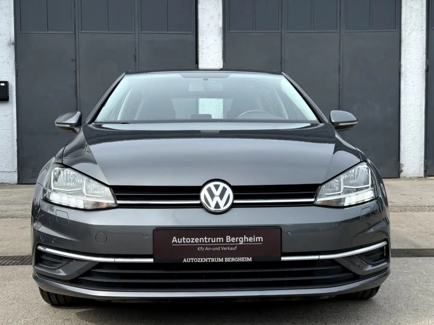 Volkswagen Golf VII 1.6 TDI BMT Comfortline Silber - 2