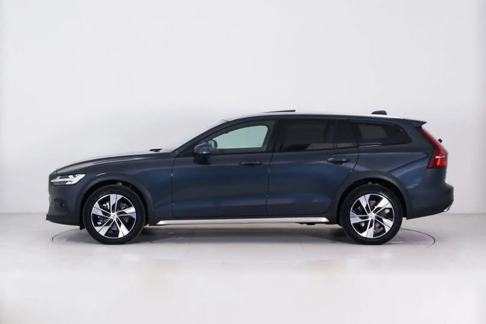 Volvo V60 Cross Country B4 (d) AWD Geartronic Business Pro Blue - 2