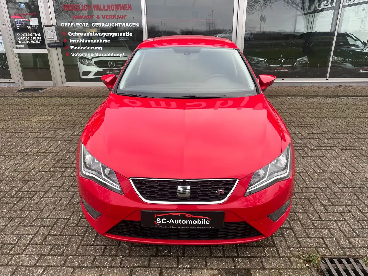 SEAT Leon FR*NAVI*TEMPOAT*1-HAND*TEILLEDER* Rood - 2