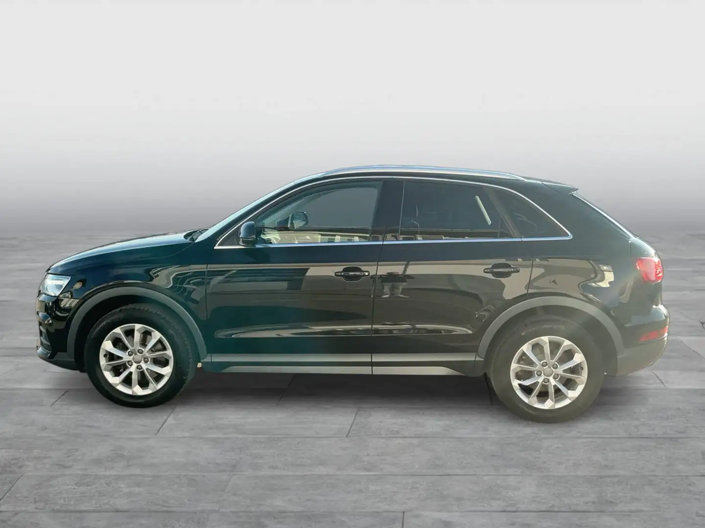 Audi Q3 design Schwarz - 2
