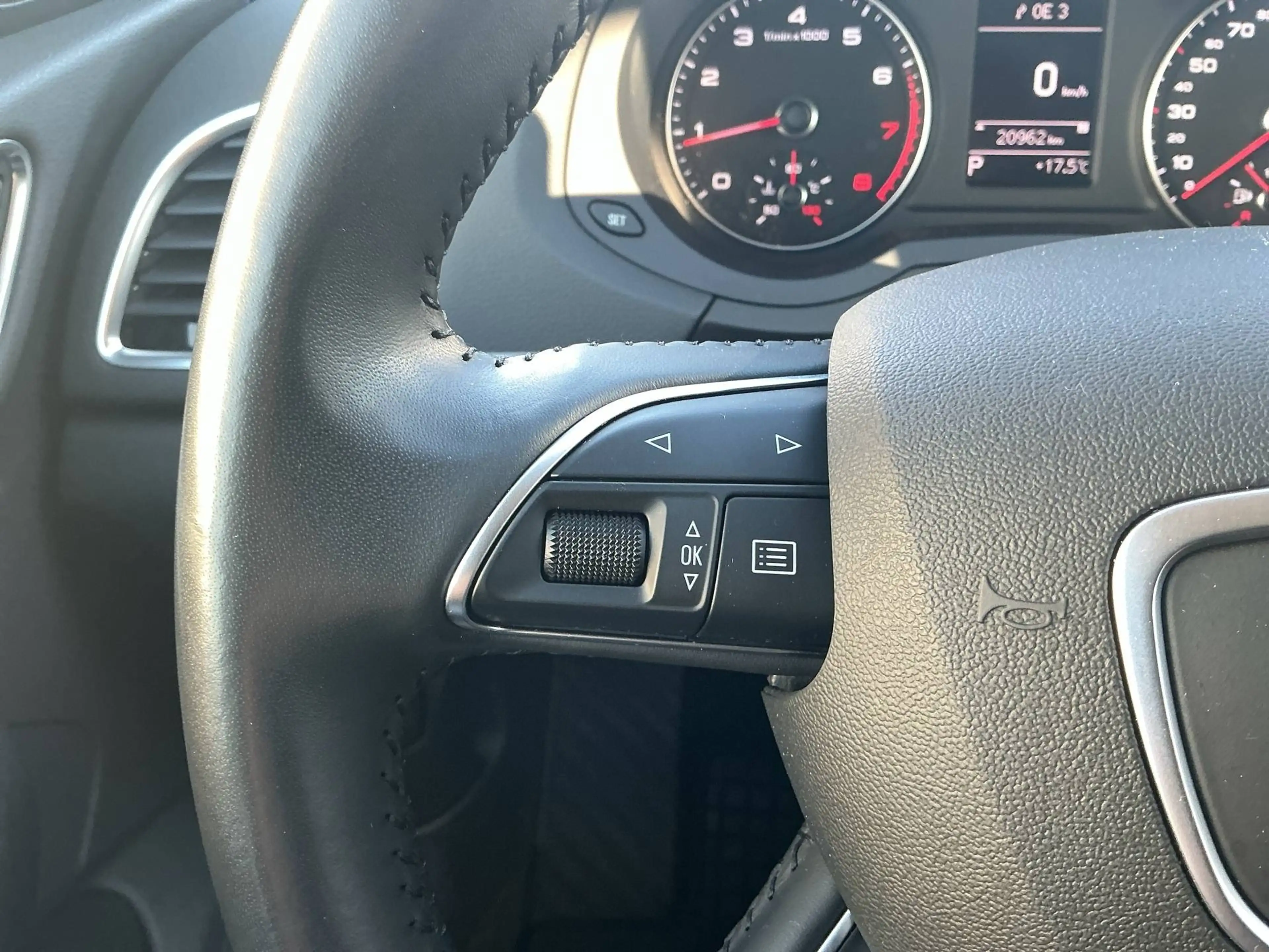Audi Q3 design — photo 10