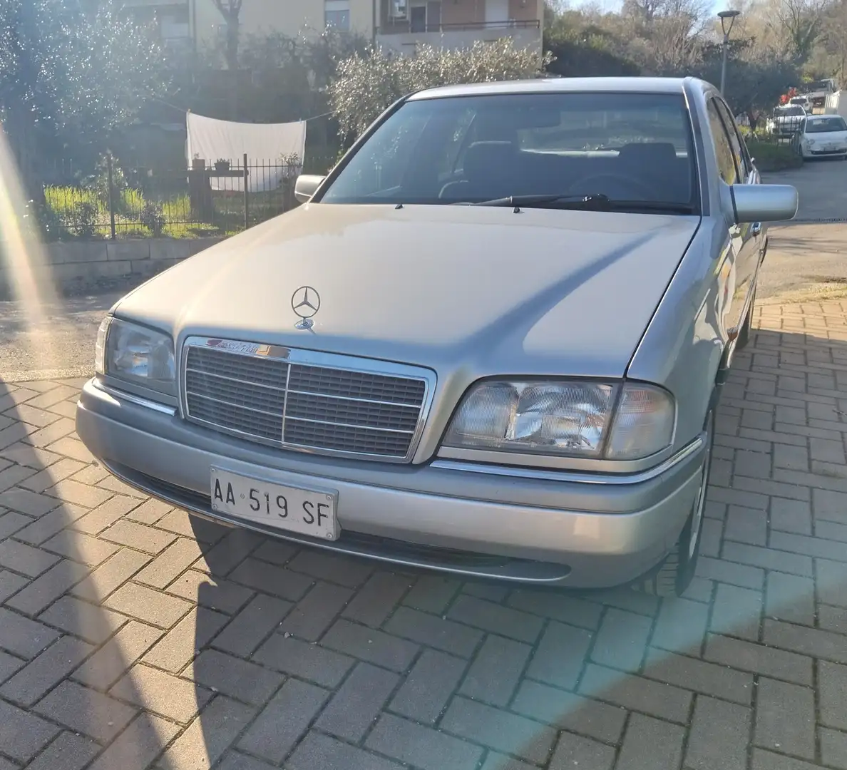 Mercedes-Benz C 180 Elegance - 1