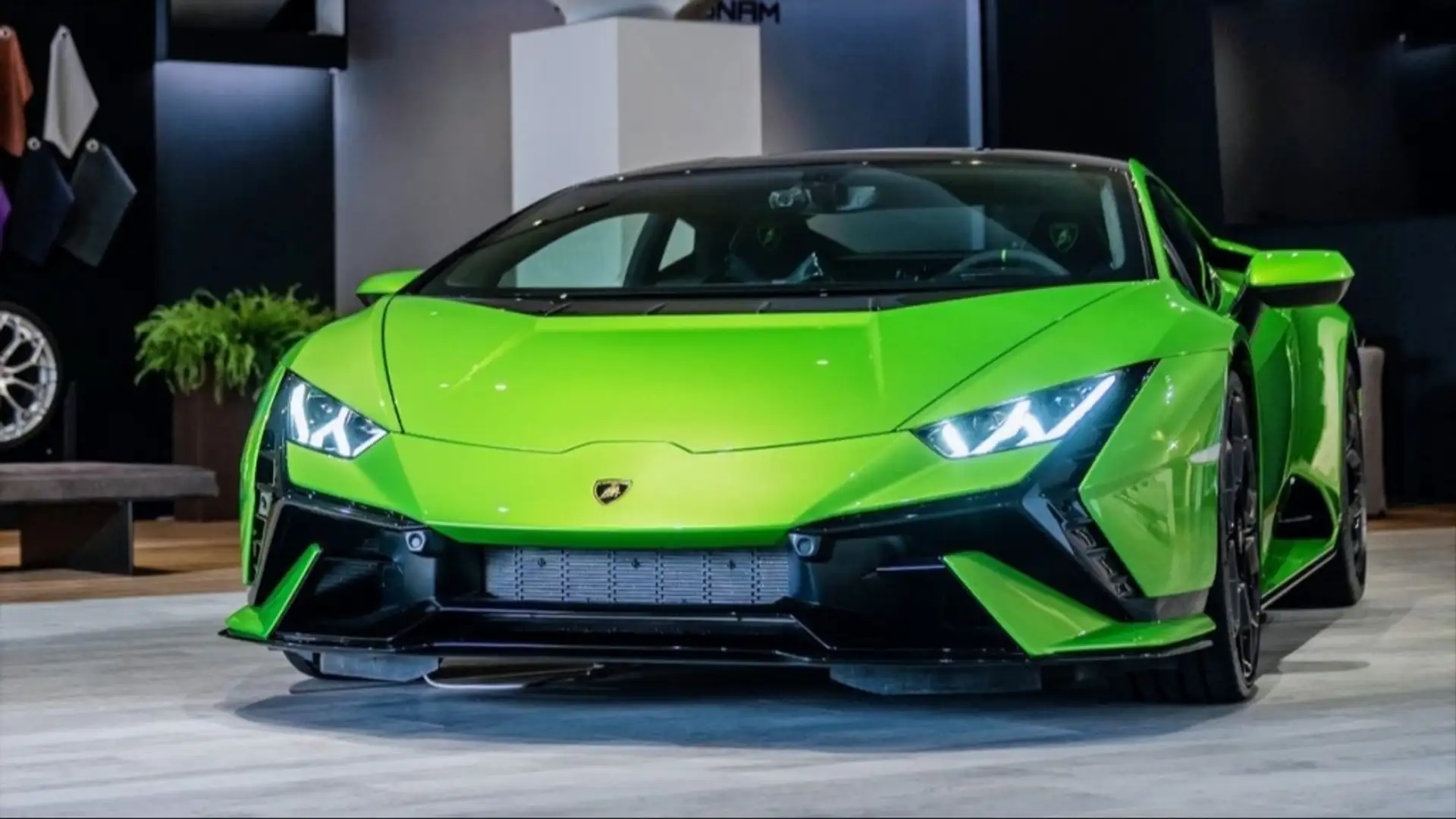 Lamborghini Huracán Deportivo Automático de 3 Puertas Verde - 1