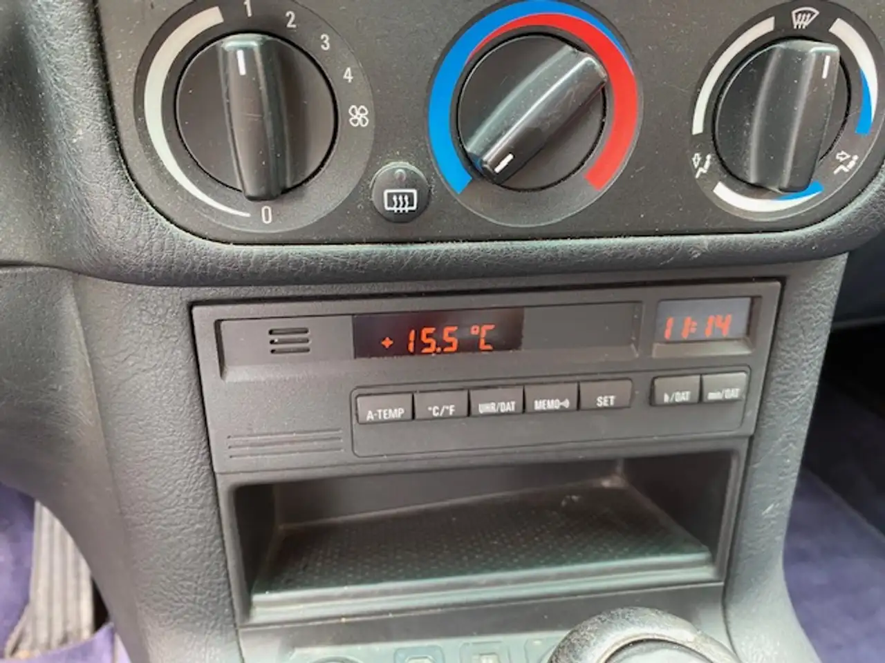 BMW 318i, foto 12