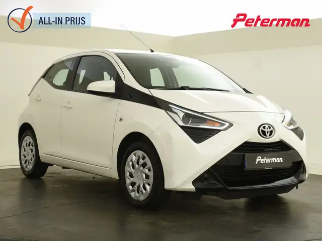Toyota Aygo 1.0 VVT-i x-play Automaat | Camera | Carplay
