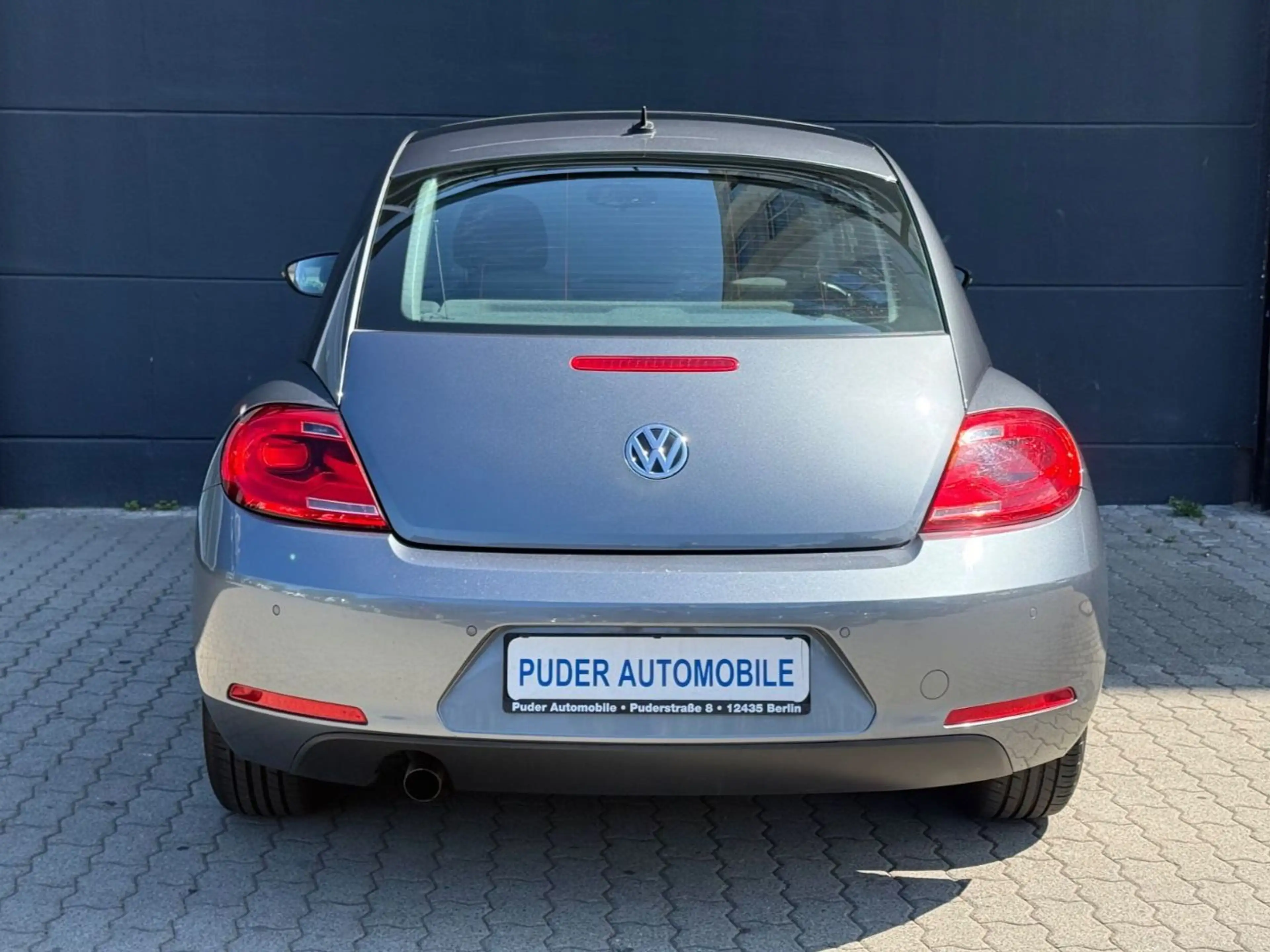 Volkswagen Beetle 1.6 TDI 1.Hand 105PS Panorama Klima Alus — photo 6