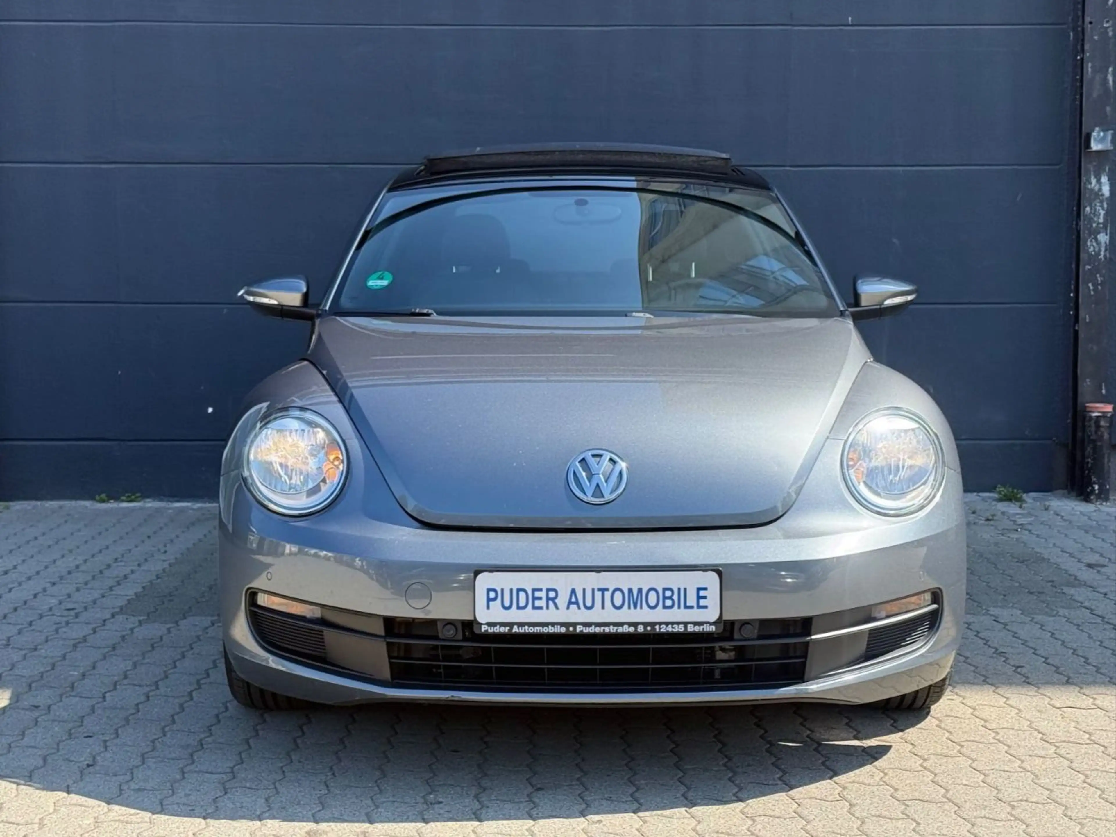 Volkswagen Beetle 1.6 TDI 1.Hand 105PS Panorama Klima Alus — photo 2