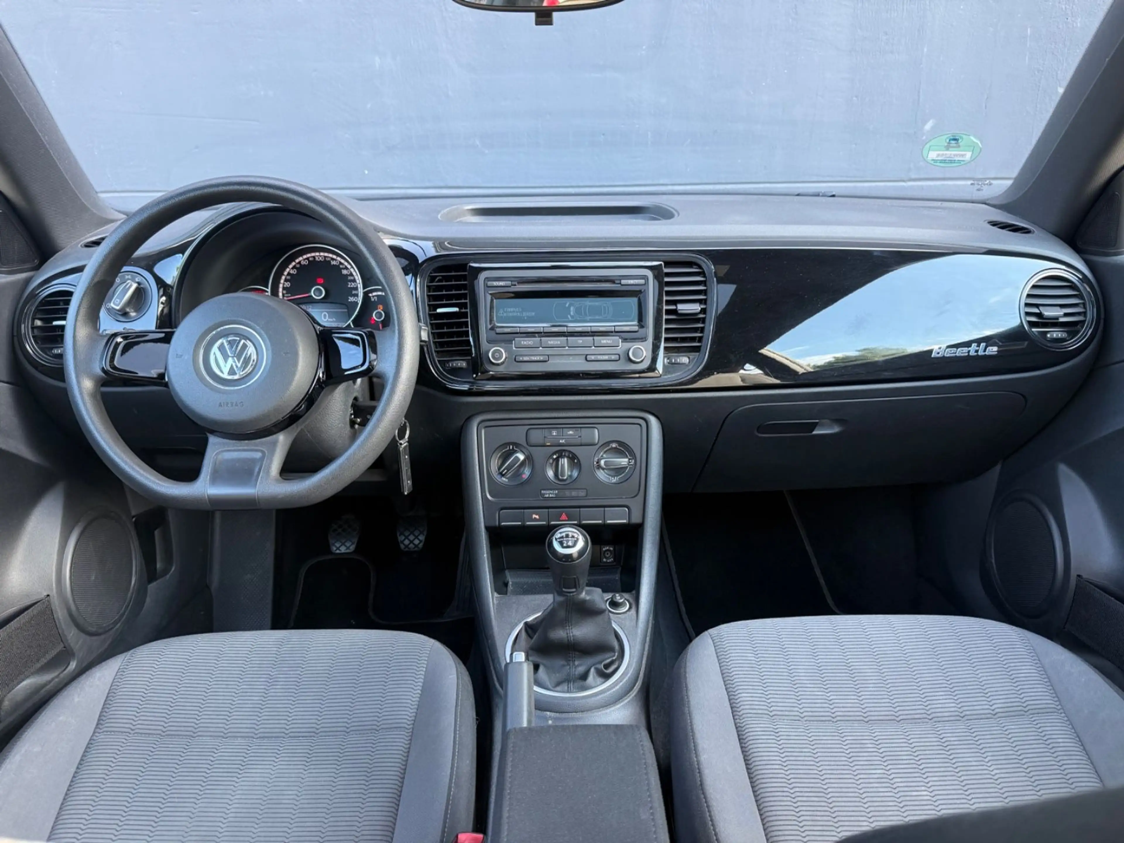 Volkswagen Beetle 1.6 TDI 1.Hand 105PS Panorama Klima Alus — photo 12
