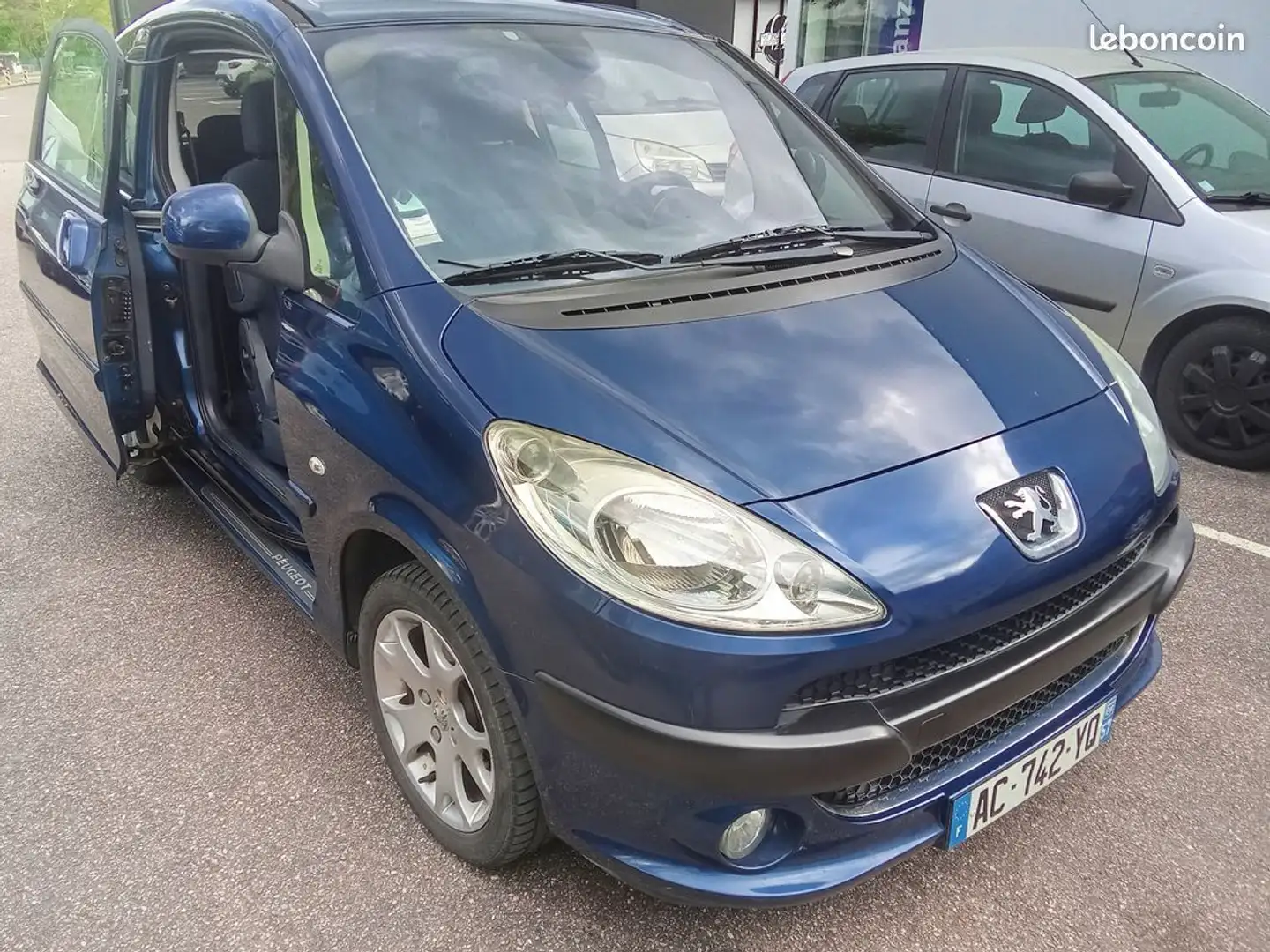 Peugeot 1007 Belle hdi 2009 parfait etat revise reprise Bleu - 1