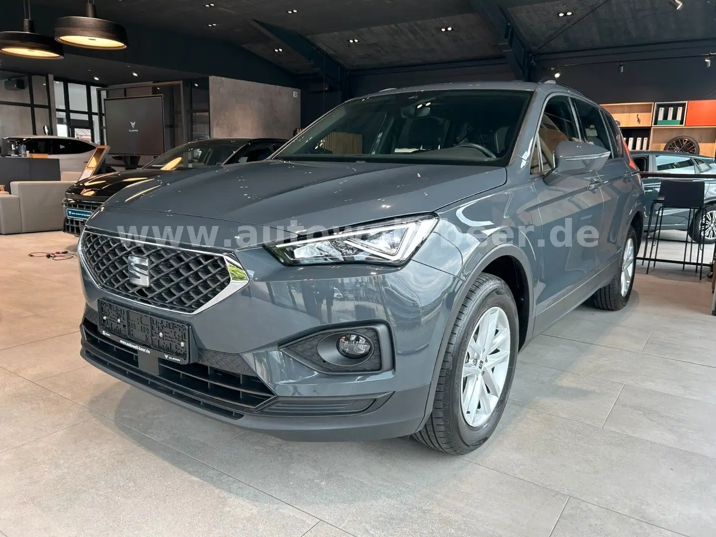 SEAT Tarraco Style 2.0 TDI 150PS DSG *NAVI*FULL LINK* Grau - 1