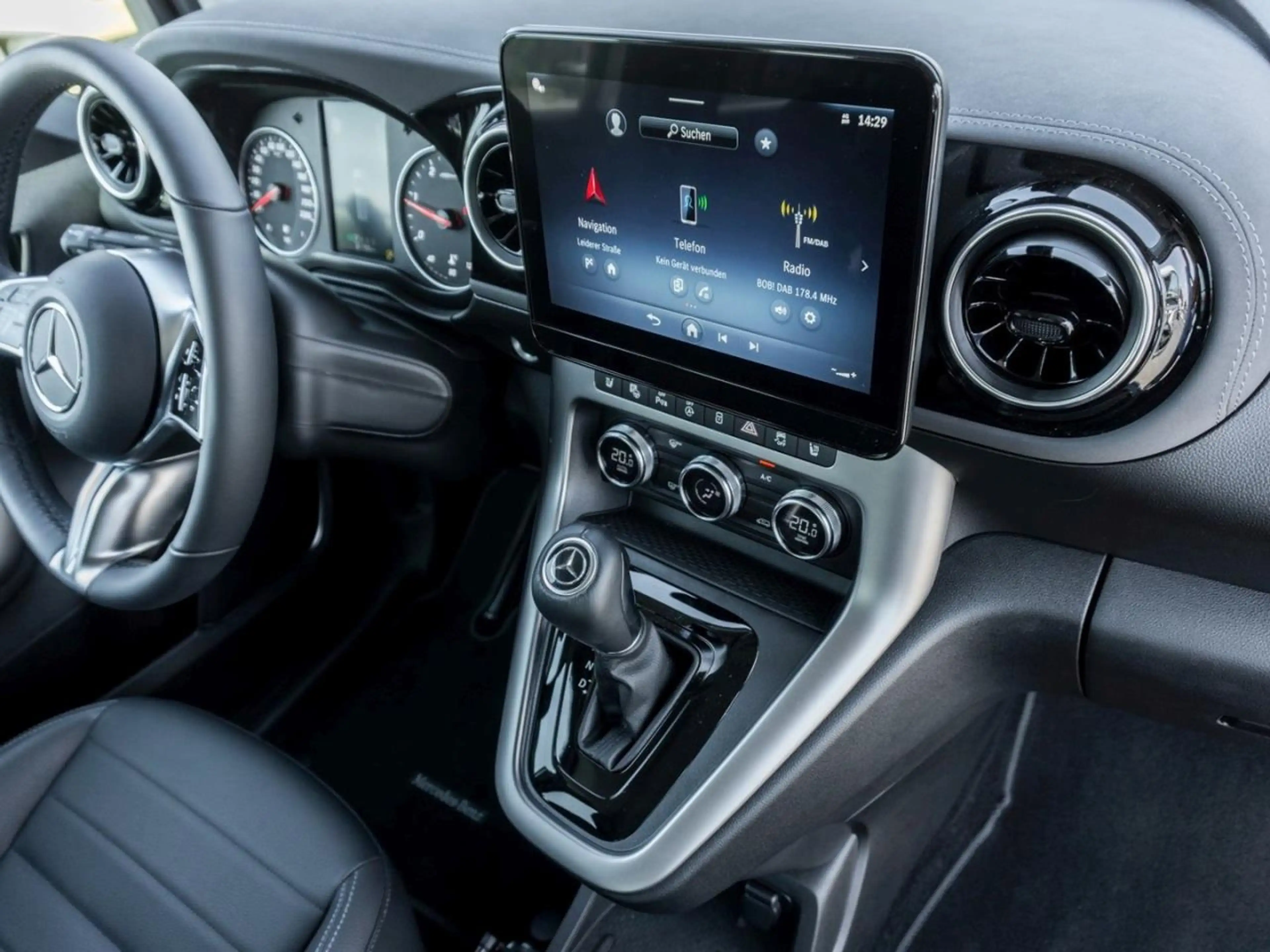 Mercedes-Benz T-Class T 180 d Standard Progressive MBUXNavi+ AHK Kamera — photo 15