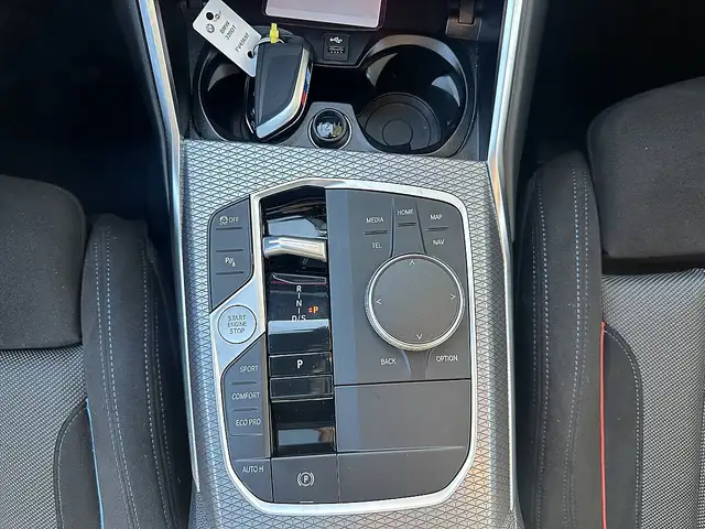 BMW 320 d 48 V xDrive Touring Aut. M-Paket Pro, Panoram... Ansicht 18