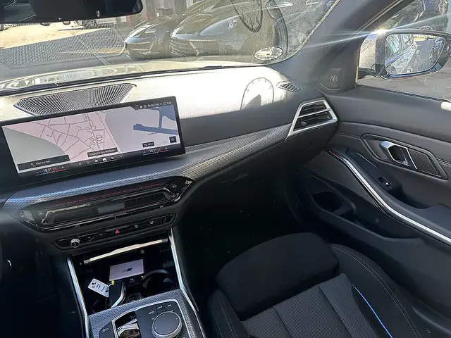 BMW 320 d 48 V xDrive Touring Aut. M-Paket Pro, Panoram... Ansicht 16