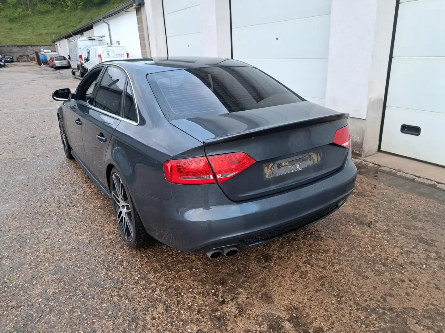 Audi A4 B8 S-line  2.0 TDI Diesel - 2