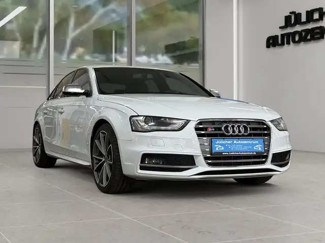 Audi S4 3.0 TFSI S tronic quattro, Inspektion Neu