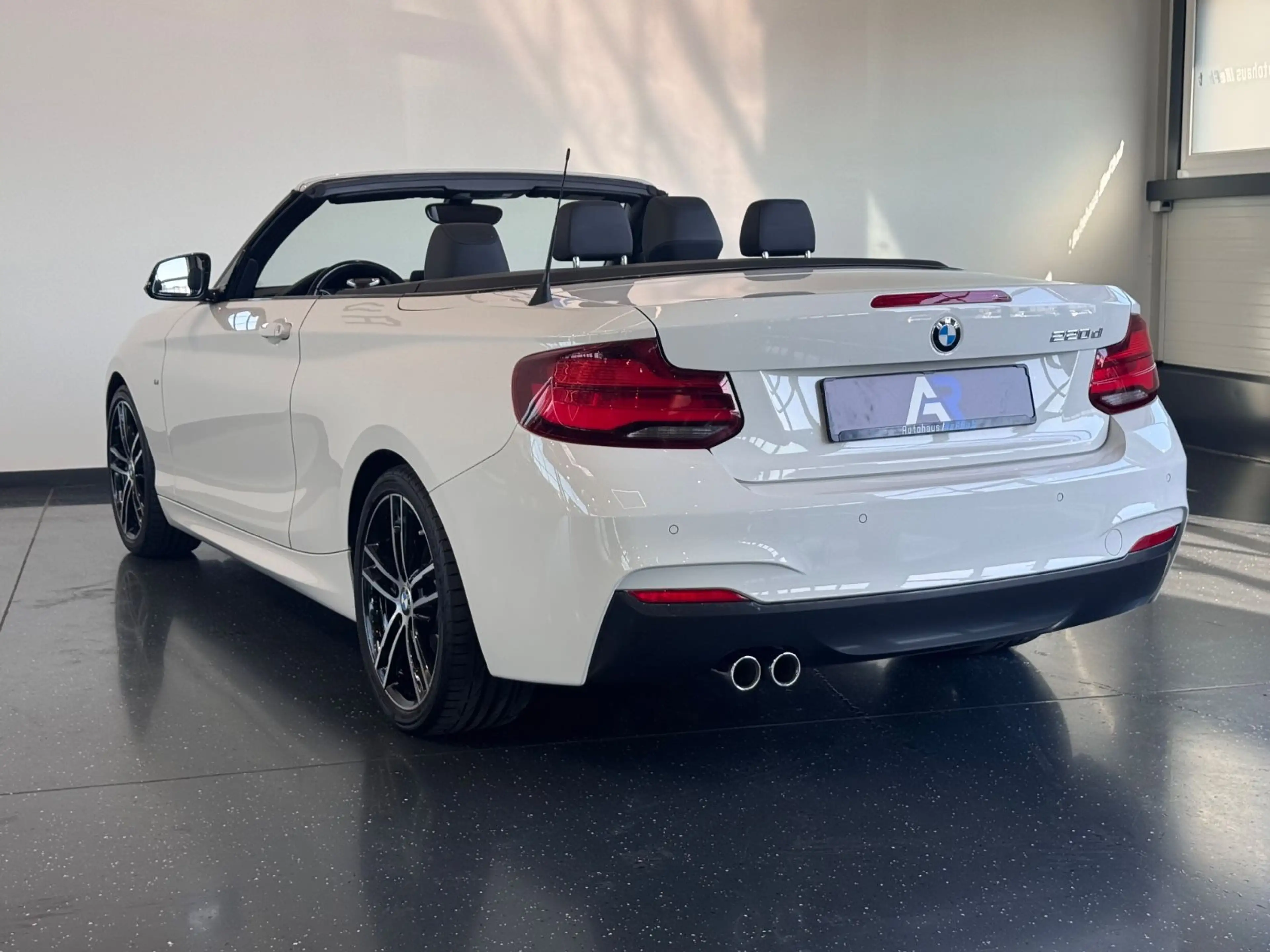BMW 220 d Cabrio M Sportpaket*PDC*LED*NAVI*KLIMA* — photo 11