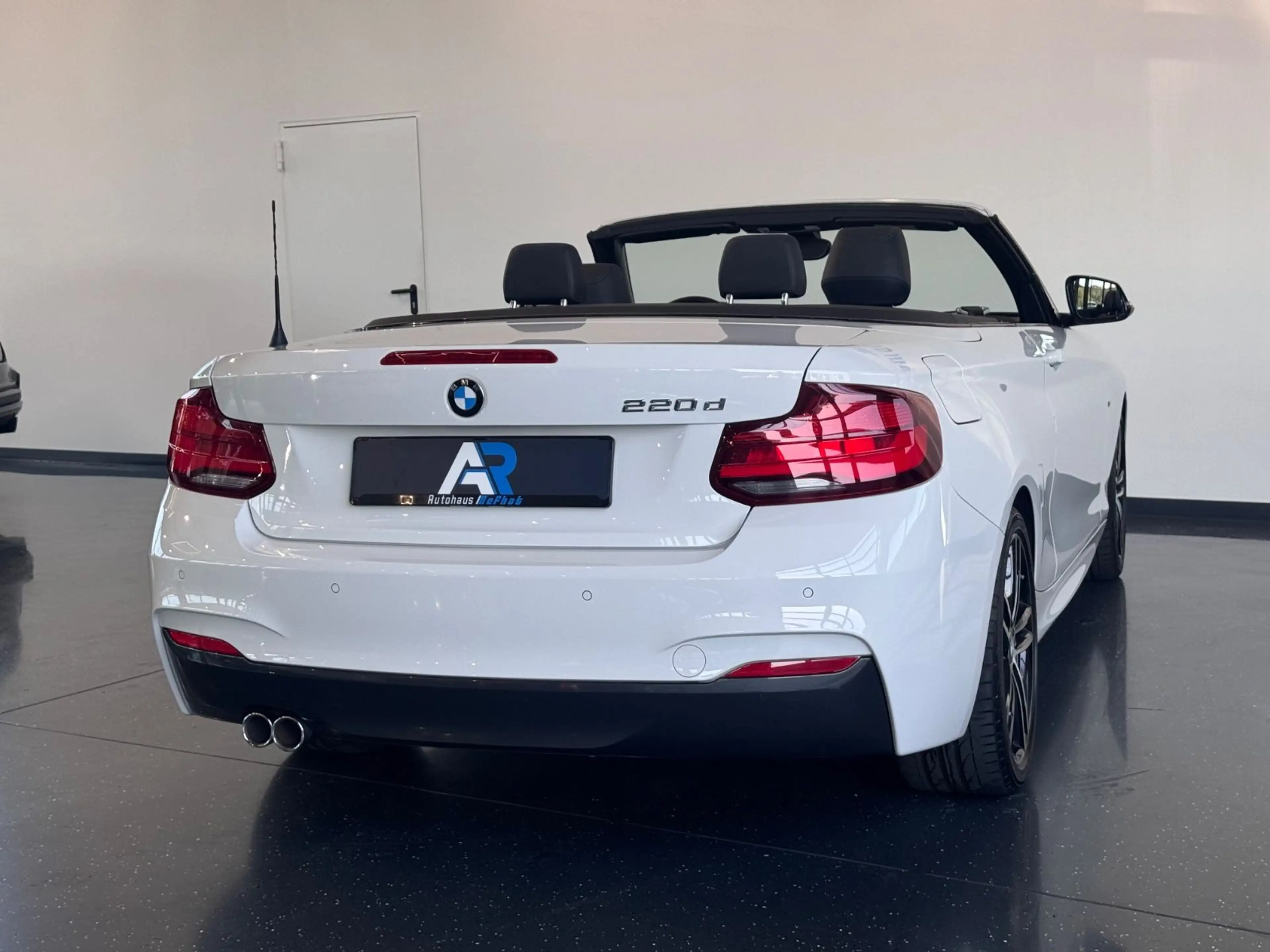 BMW 220 d Cabrio M Sportpaket*PDC*LED*NAVI*KLIMA* — photo 8