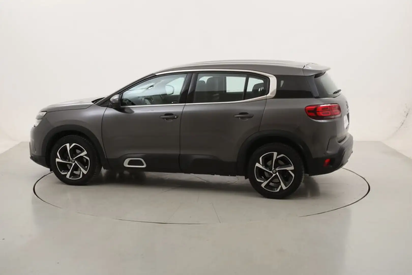 Citroen C5 Aircross Business EAT8 1.5 Diesel 131CV Grau - 2