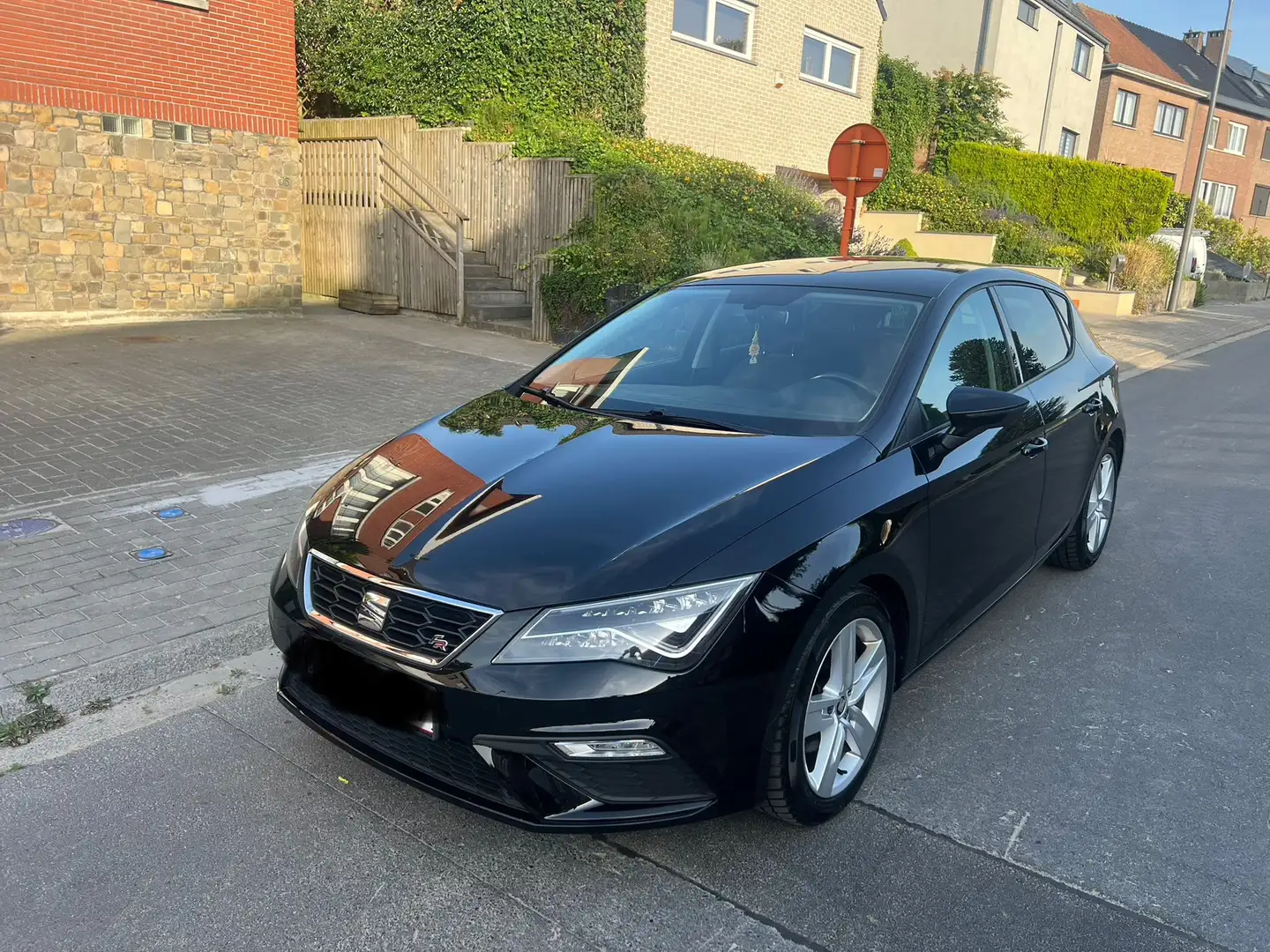 SEAT Leon 1.5 TSI FR Ultimate+ OPF - 2