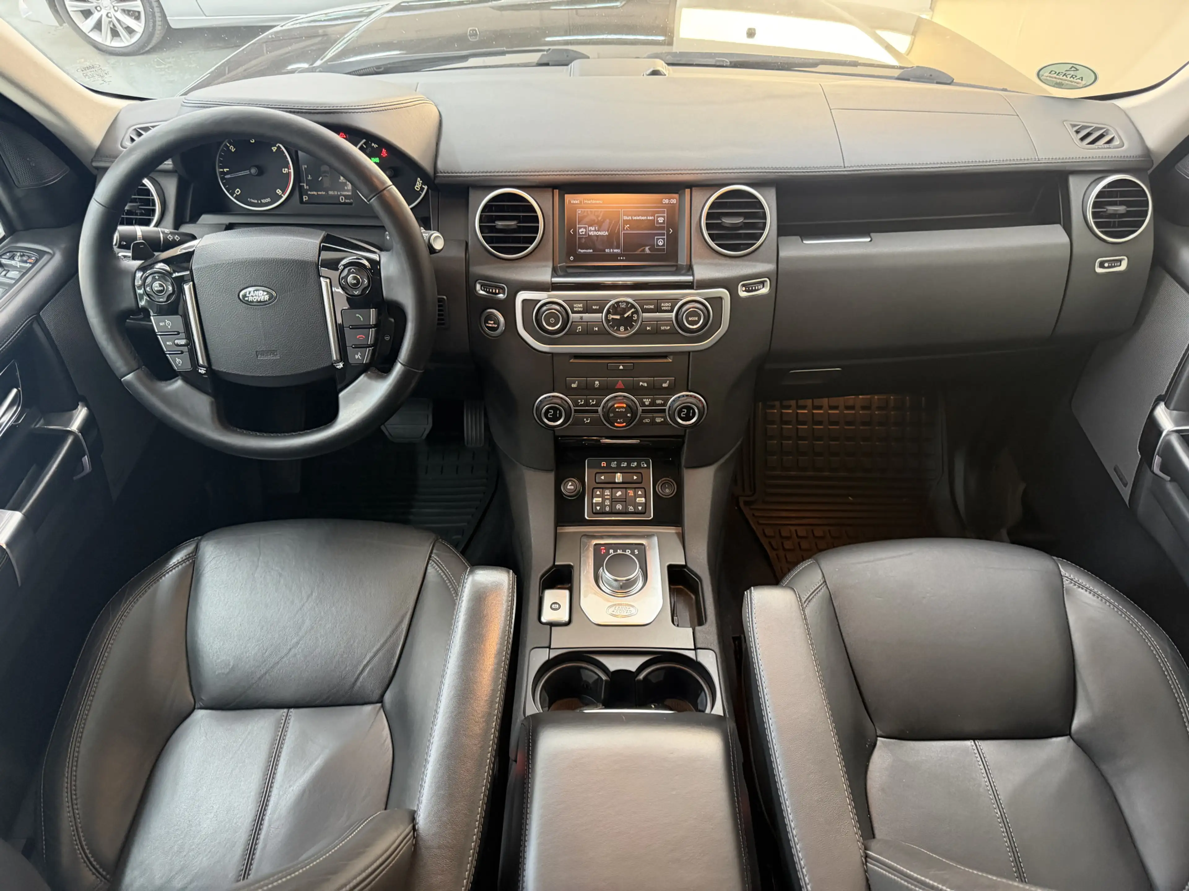 Land Rover Discovery 3.0 SDV6 Landmark, 256Pk, 2016, EURO 6, 2de eigena — photo 2