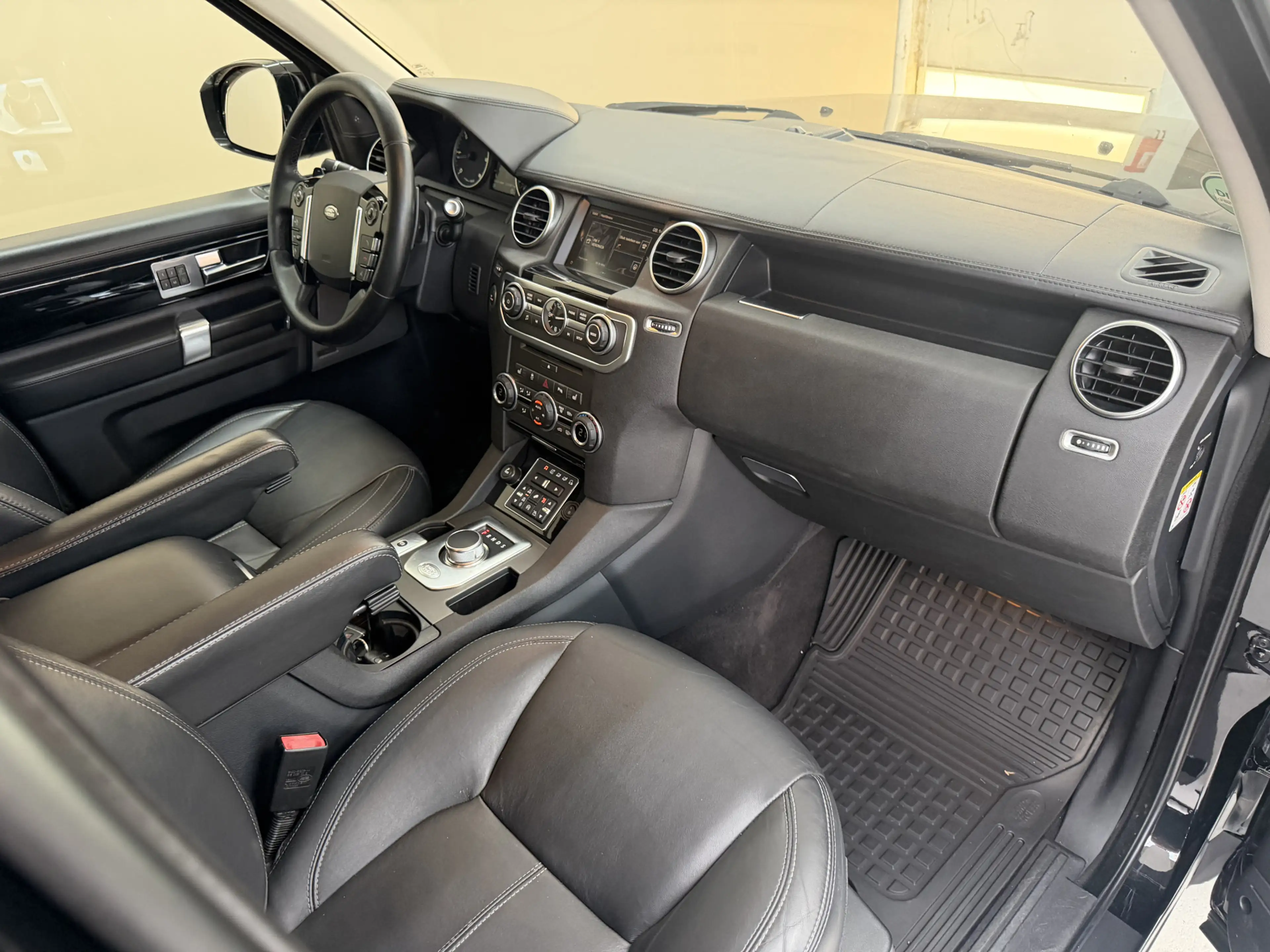 Land Rover Discovery 3.0 SDV6 Landmark, 256Pk, 2016, EURO 6, 2de eigena — photo 10