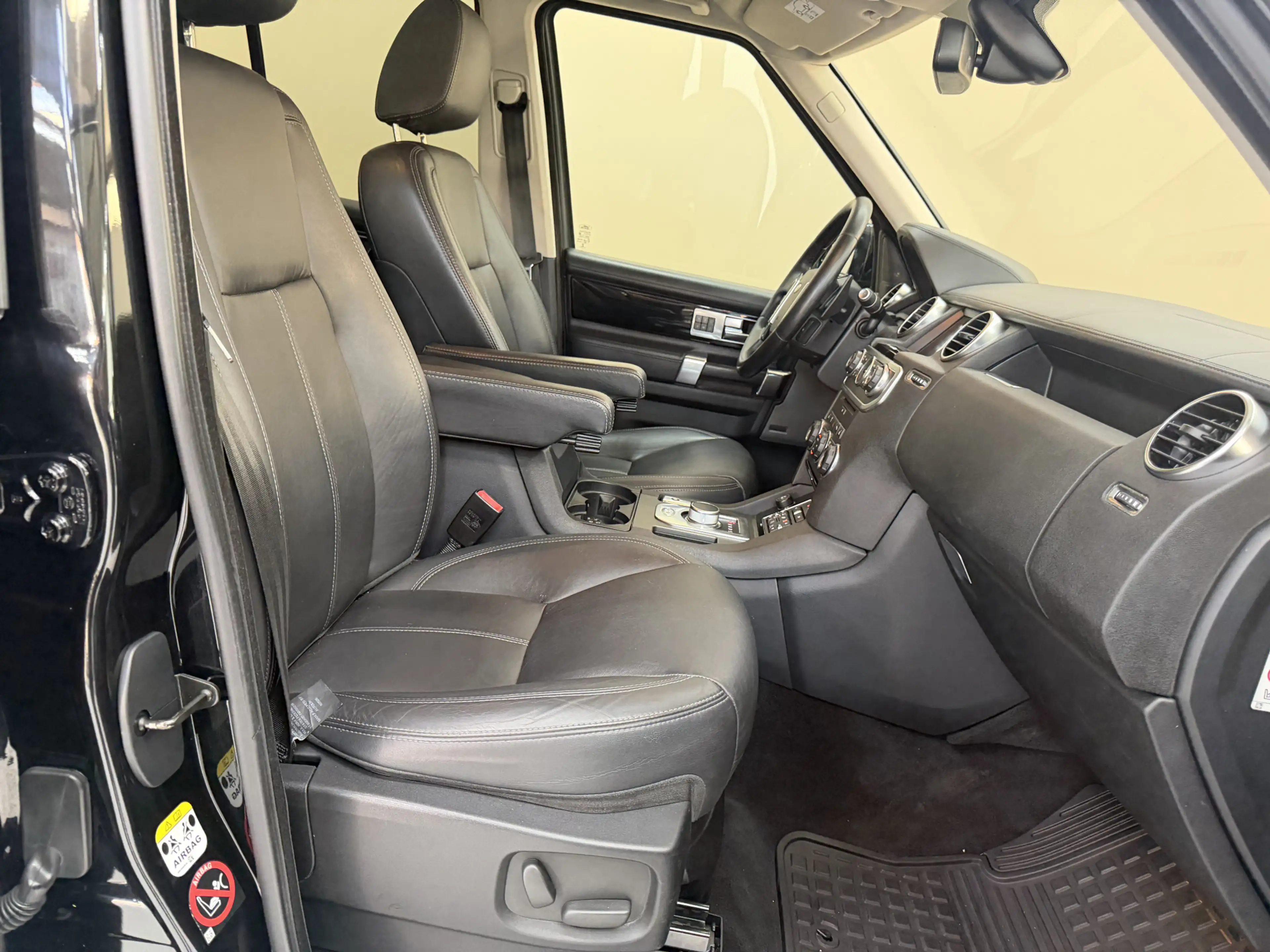 Land Rover Discovery 3.0 SDV6 Landmark, 256Pk, 2016, EURO 6, 2de eigena — photo 12