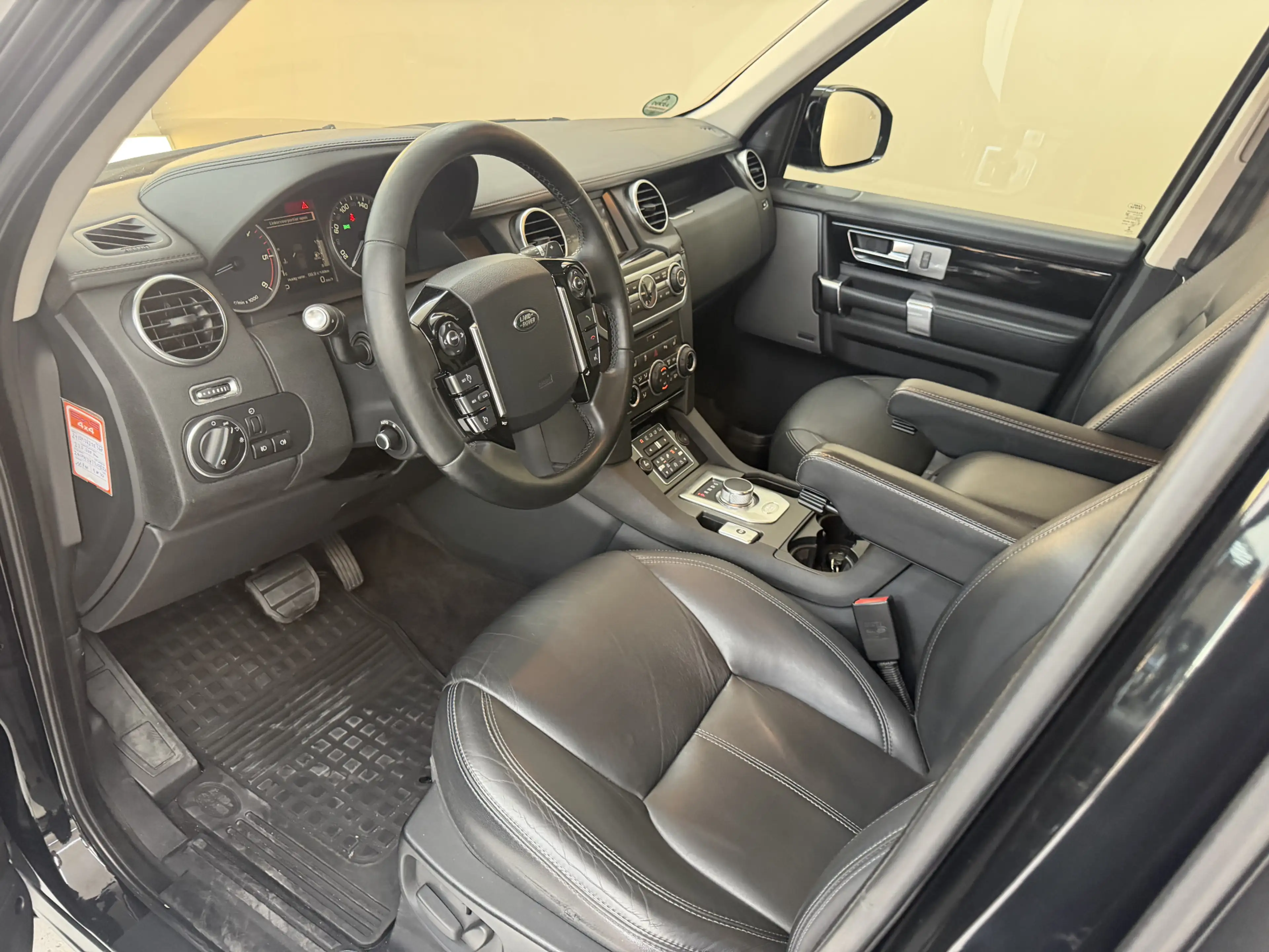 Land Rover Discovery 3.0 SDV6 Landmark, 256Pk, 2016, EURO 6, 2de eigena — photo 6