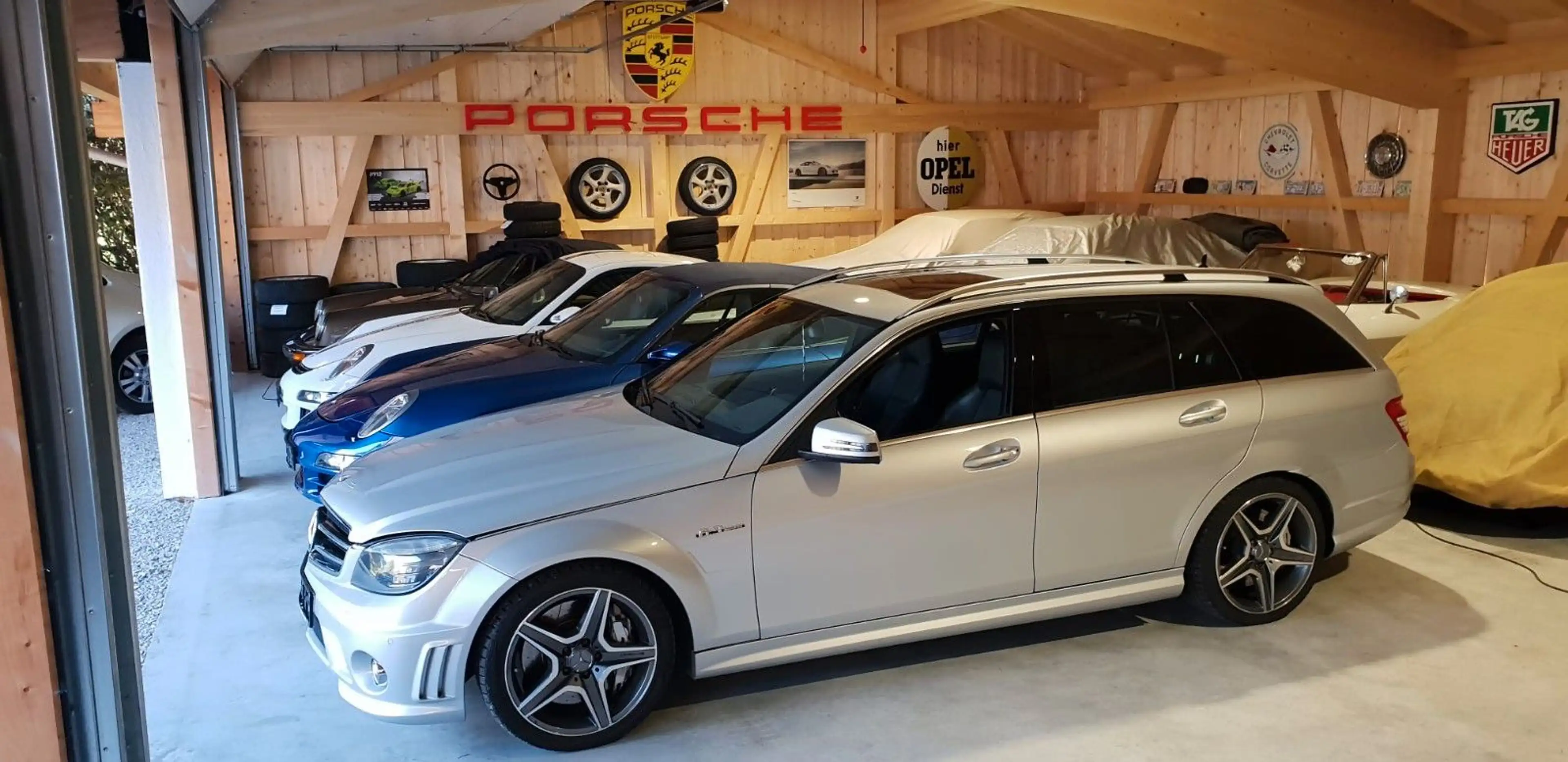 Mercedes-Benz C 63 AMG C T-Modell C 63 AMG Performance Package