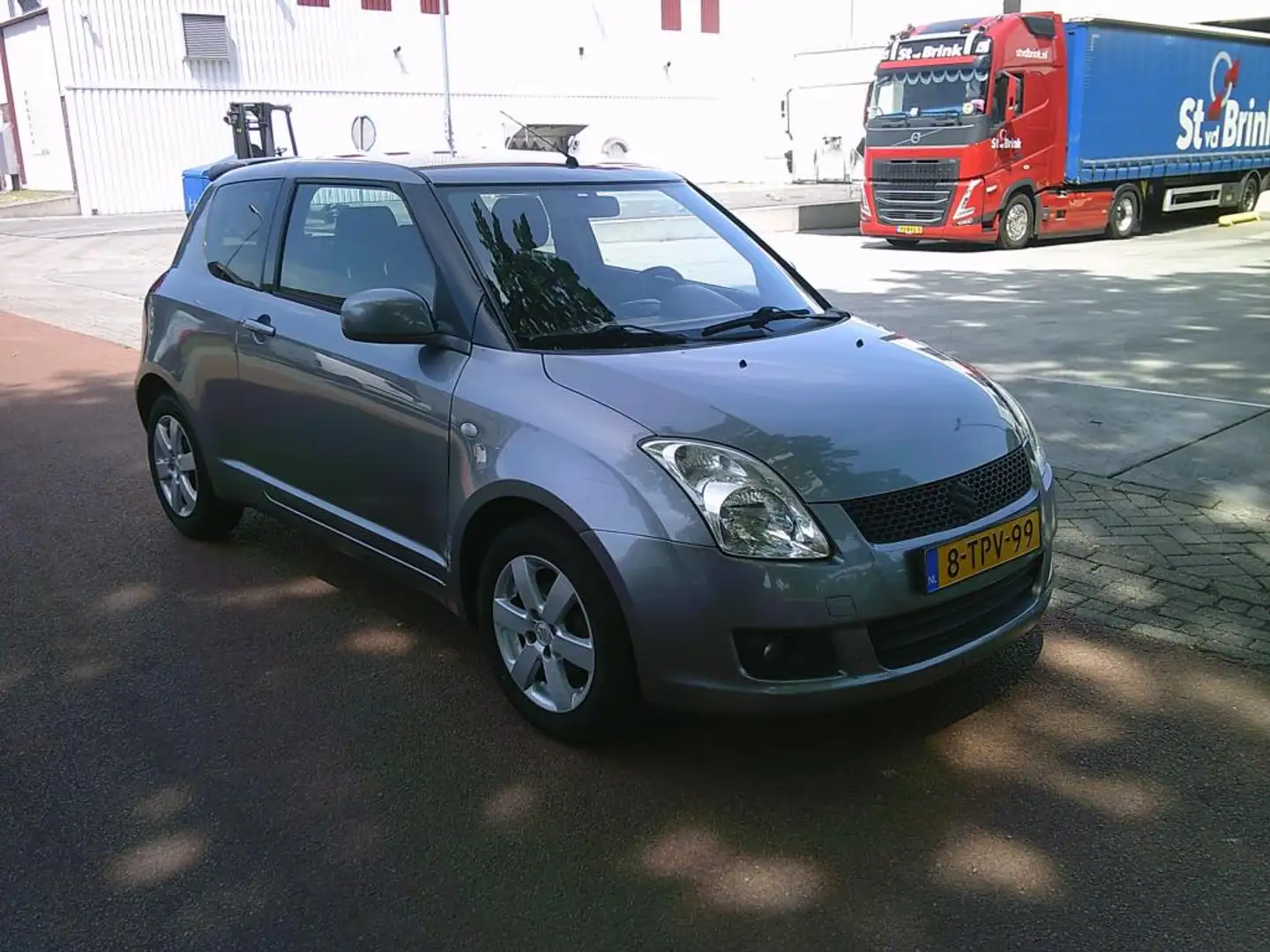 Suzuki Swift 1.3 Base airco ijs koud Grijs - 2