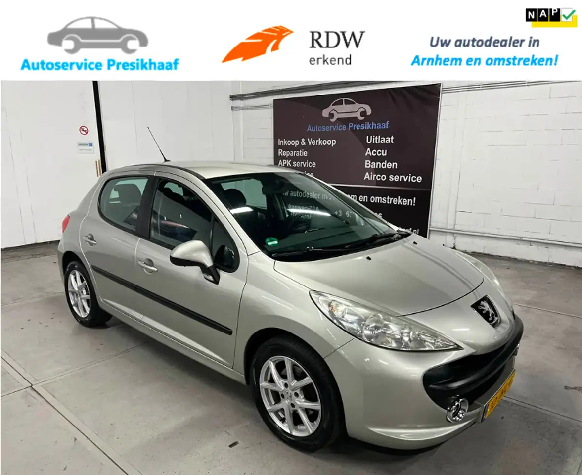 Peugeot 207
