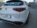 Alfa Romeo Stelvio 2017 2.9 bi-t V6 Quadrifoglio Q4 510cv auto Blanco - thumbnail 10