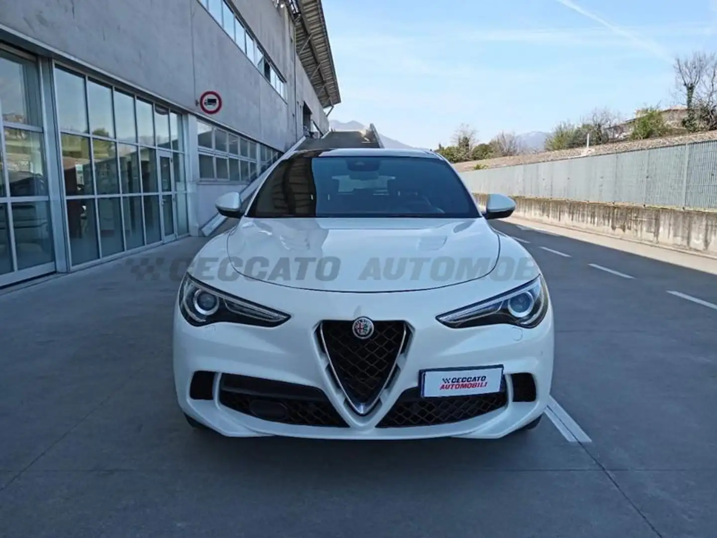 Alfa Romeo Stelvio 2017 2.9 bi-t V6 Quadrifoglio Q4 510cv auto Wit - 2